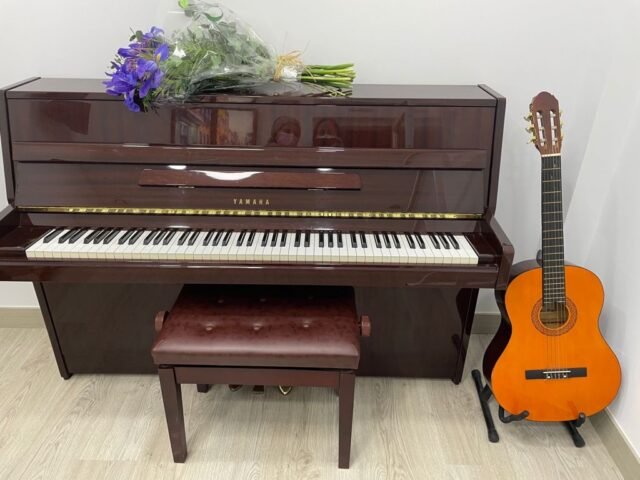 Música Bajo Llave