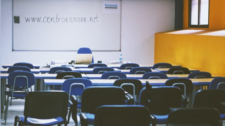 Centro Innova Madrid: Academia de Oposiciones y Cursos Profesionales